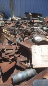 هدم مباني بأبها وشراء السكراب والحديد والنحاس والألمنيوم